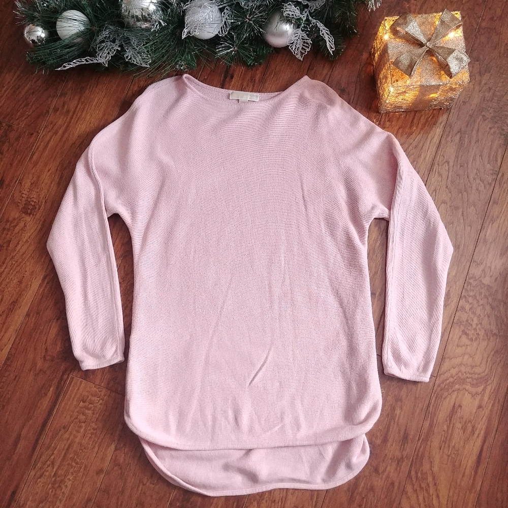 Michael Kors Asymmetrical Low High Pink Fine Knit Heavy Sweater. Large